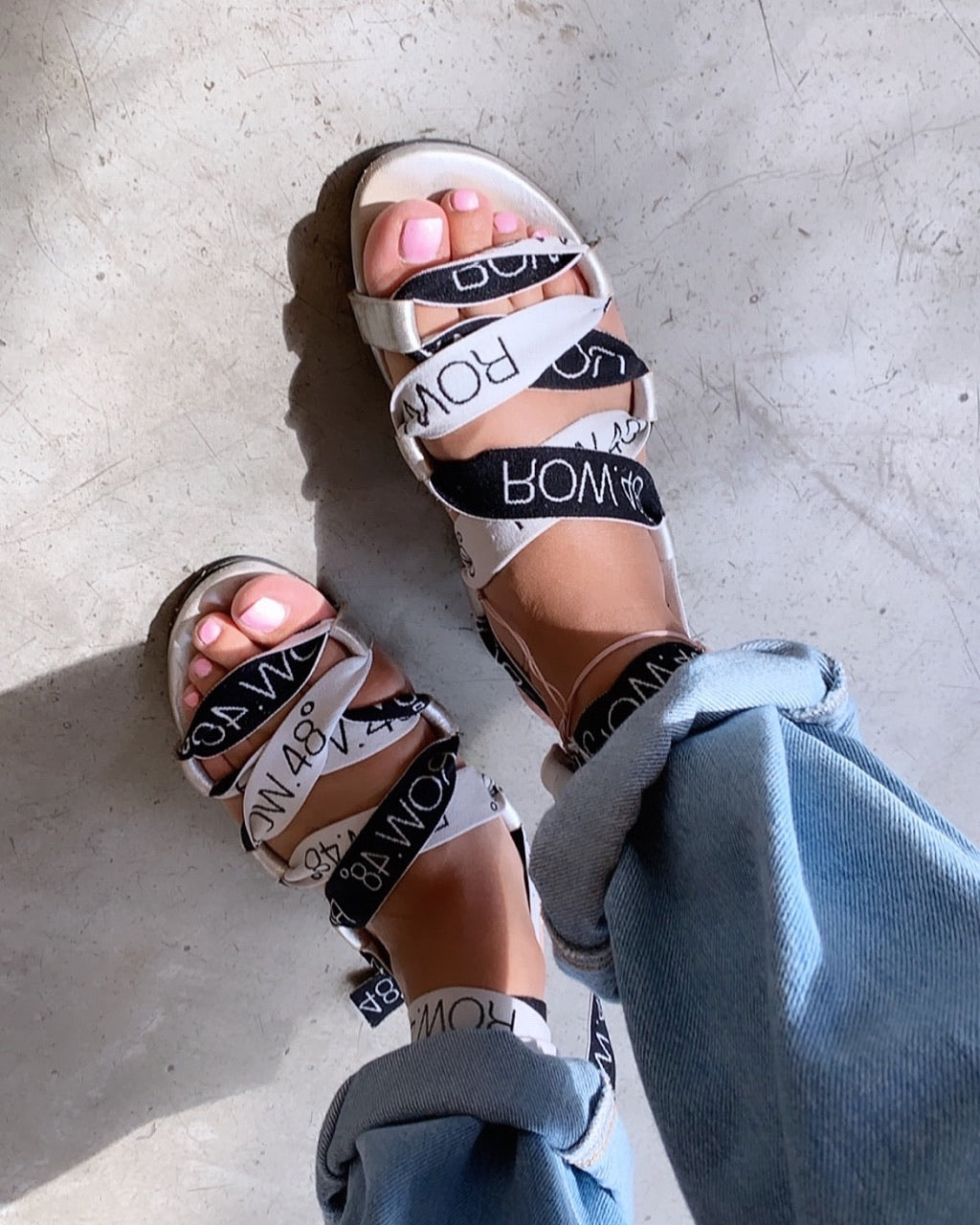 LOGO GLADIATORS SANDALS