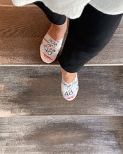 WHITE LOGO SLIDE
